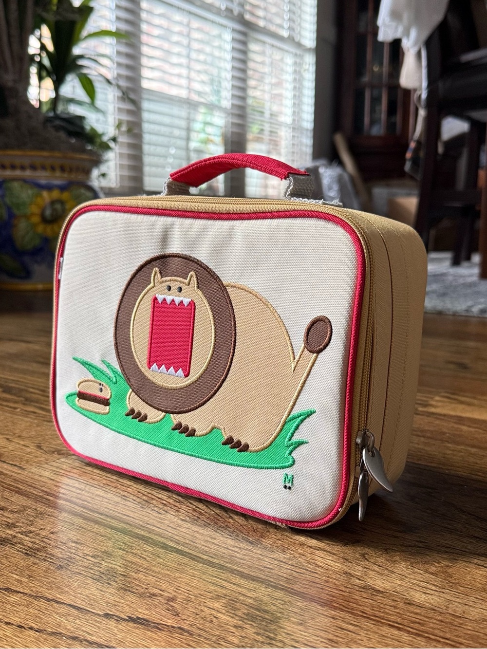 Beatrix NY Rory the Lion Insulated Lunch Box 🦁